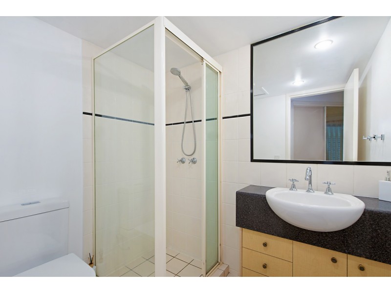 74/163 Sydney Street, New Farm QLD 4005