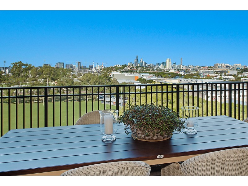 705/52 Crosby Road, Albion QLD 4010