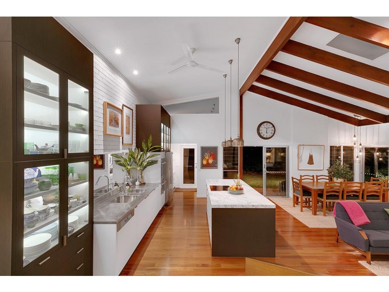43 Mt Nebo Road, The Gap QLD 4061