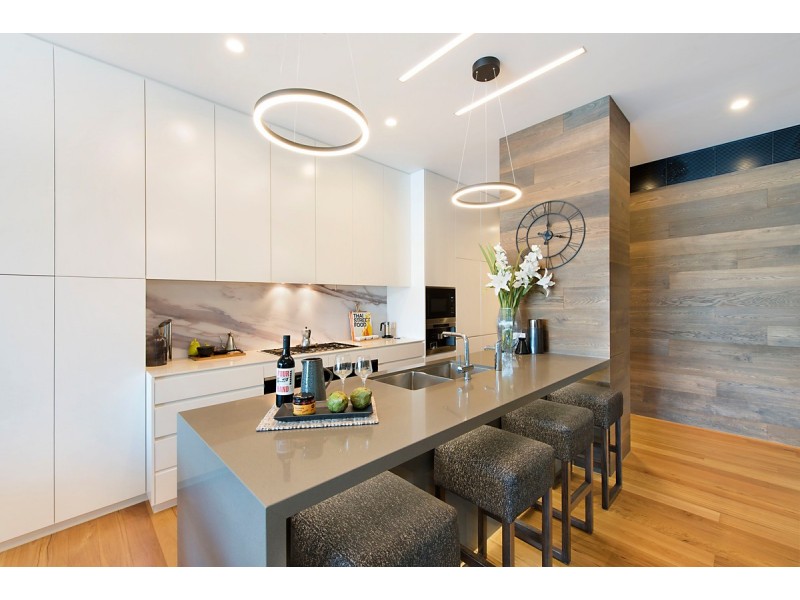 5/102 Parkside Circuit, Hamilton QLD 4007