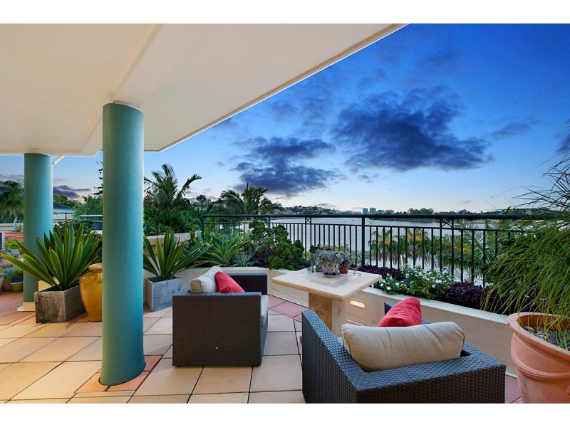 57 Newstead Terrace, Newstead QLD 4006