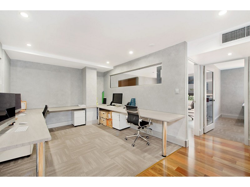 17 & 18/128 Bowen Street, Spring Hill QLD 4000