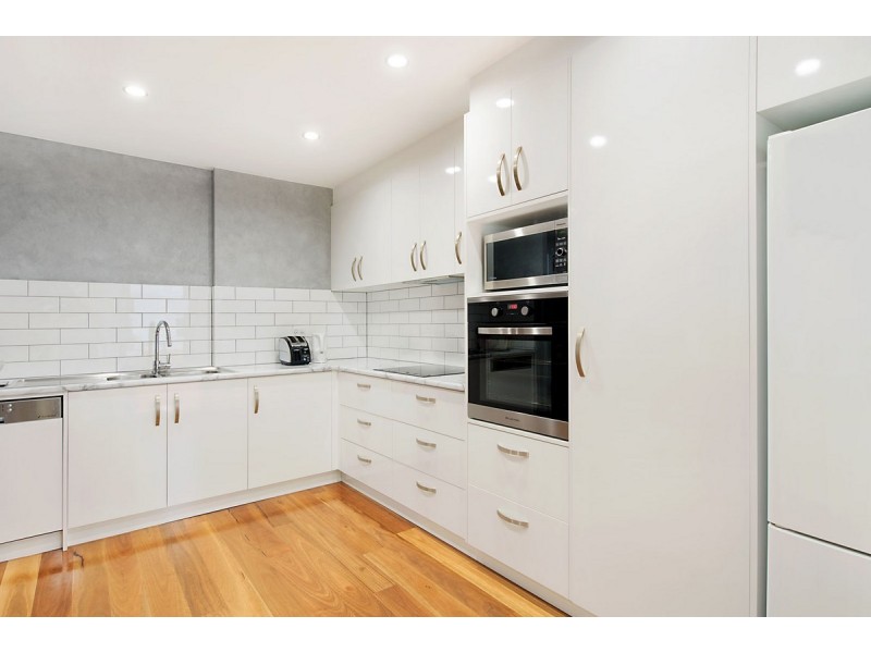 17 & 18/128 Bowen Street, Spring Hill QLD 4000