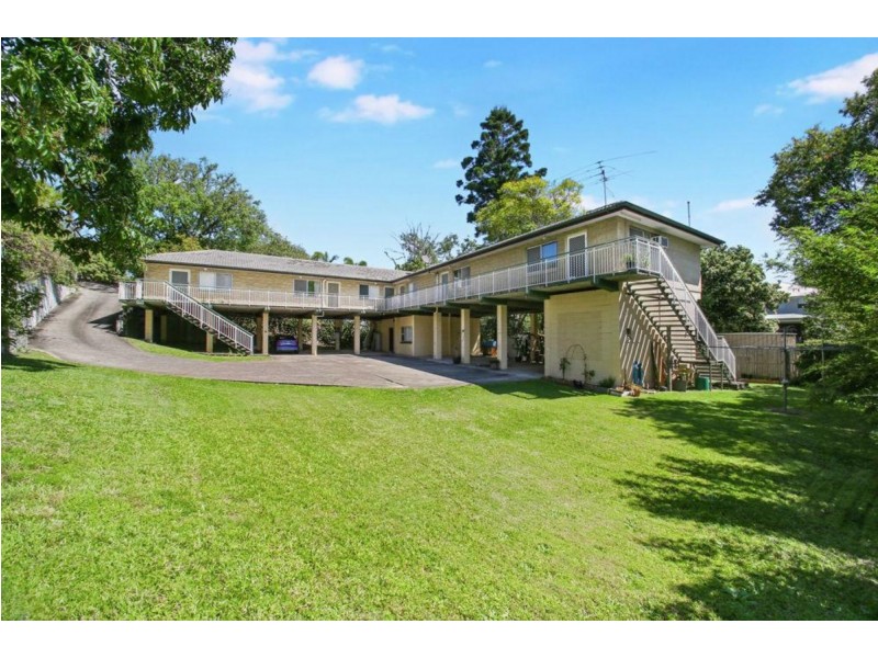 2/89 Maygar Street, Windsor QLD 4030