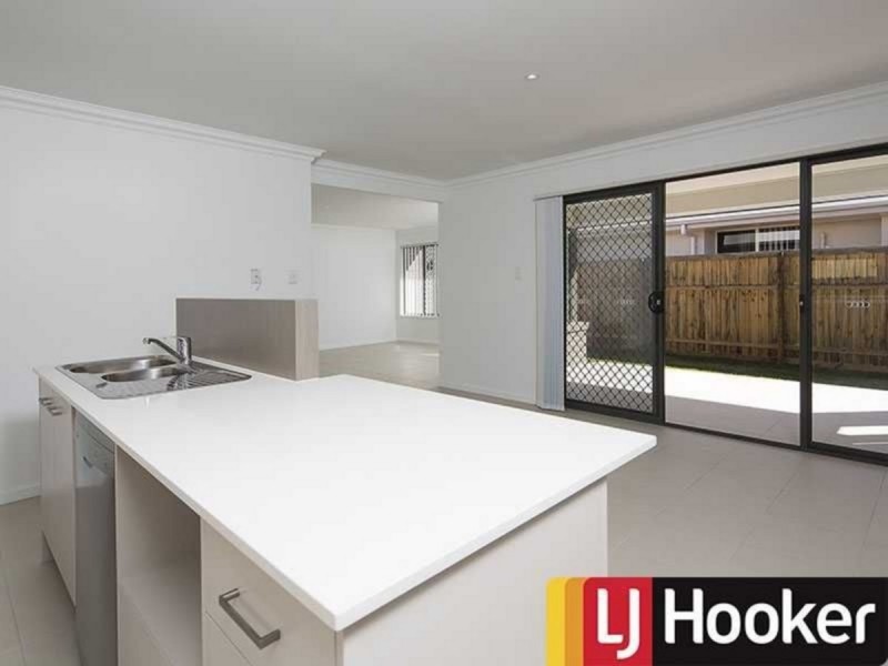26 Sanctuary Place, Upper Kedron QLD 4055