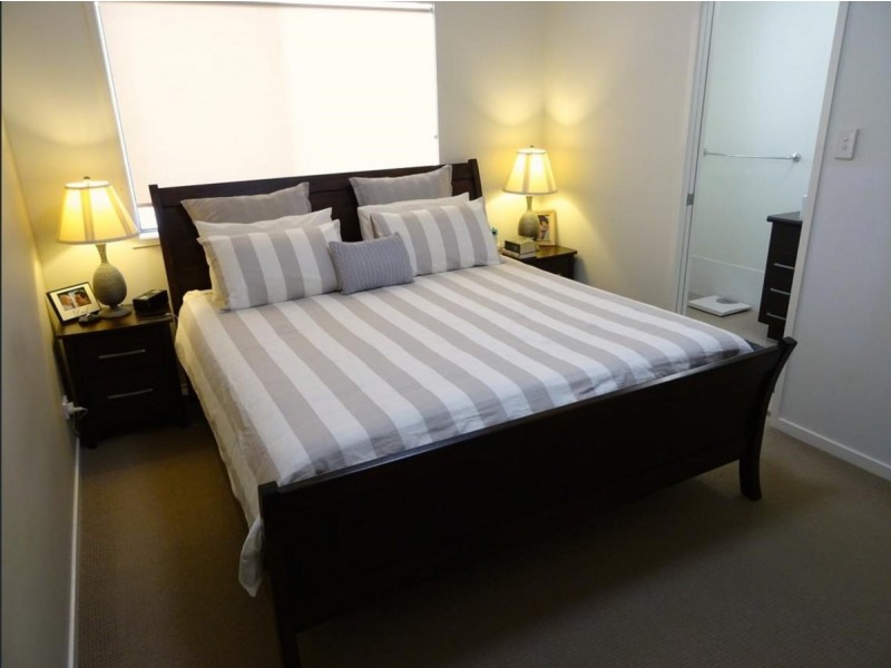 25 Georgia Place, The Gap QLD 4061