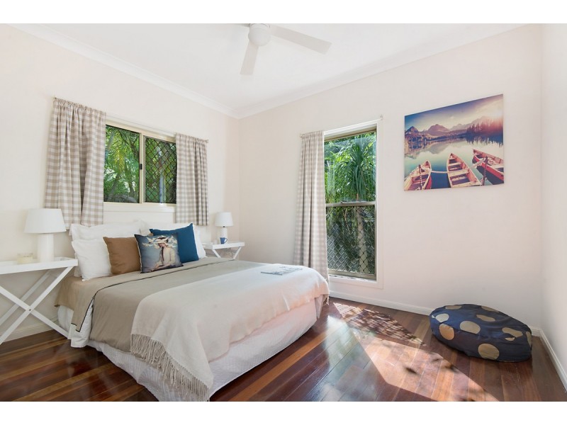 154 Jubilee Terrace, Bardon QLD 4065