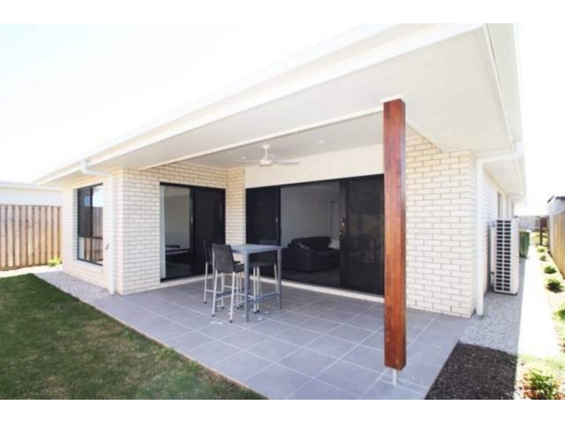19 Fortescue Street, Pimpama QLD 4209