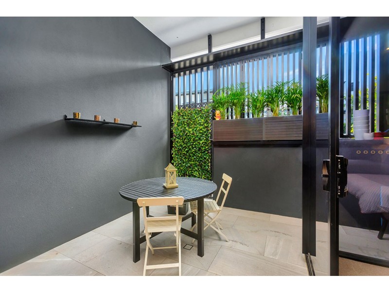 12/71 Doggett Street, Newstead QLD 4006