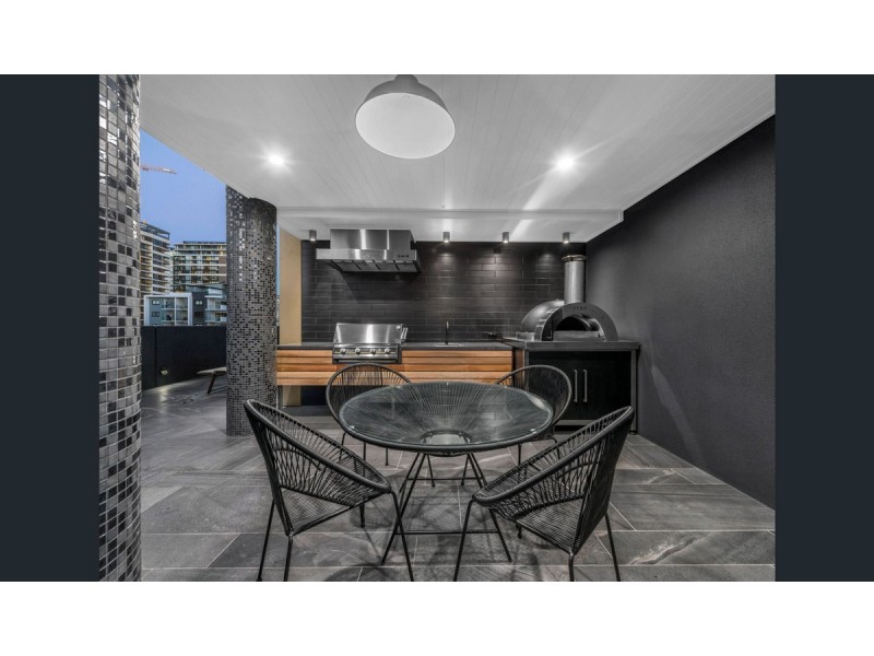 12/71 Doggett Street, Newstead QLD 4006