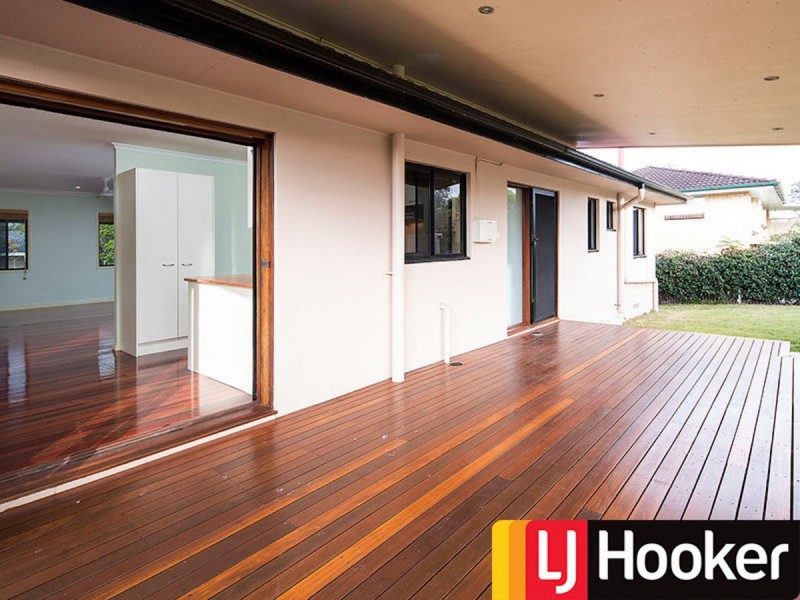 18 Coolibah Crescent, Ferny Hills QLD 4055