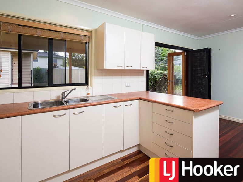 18 Coolibah Crescent, Ferny Hills QLD 4055