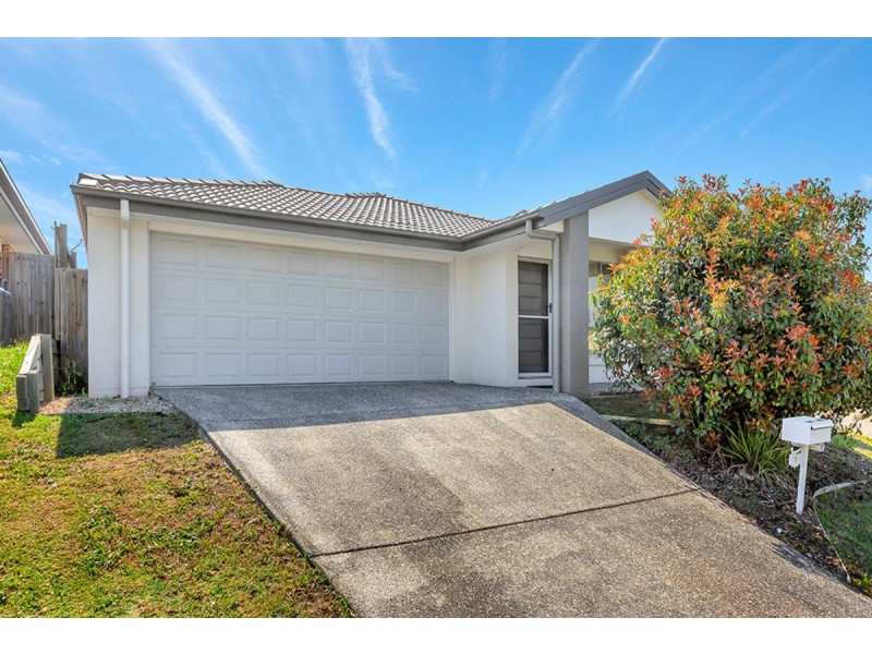 5 Hallvard Crescent, Augustine Heights QLD 4300