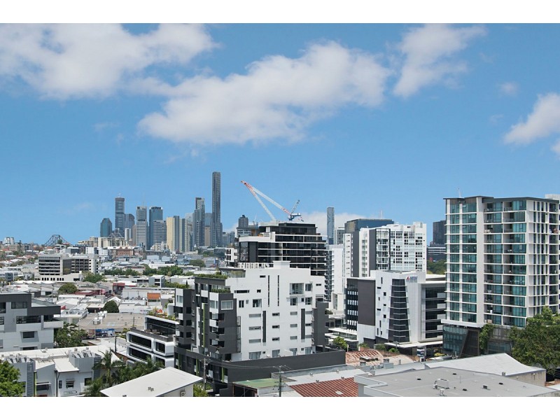 11209/88 Doggett Street, Newstead QLD 4006