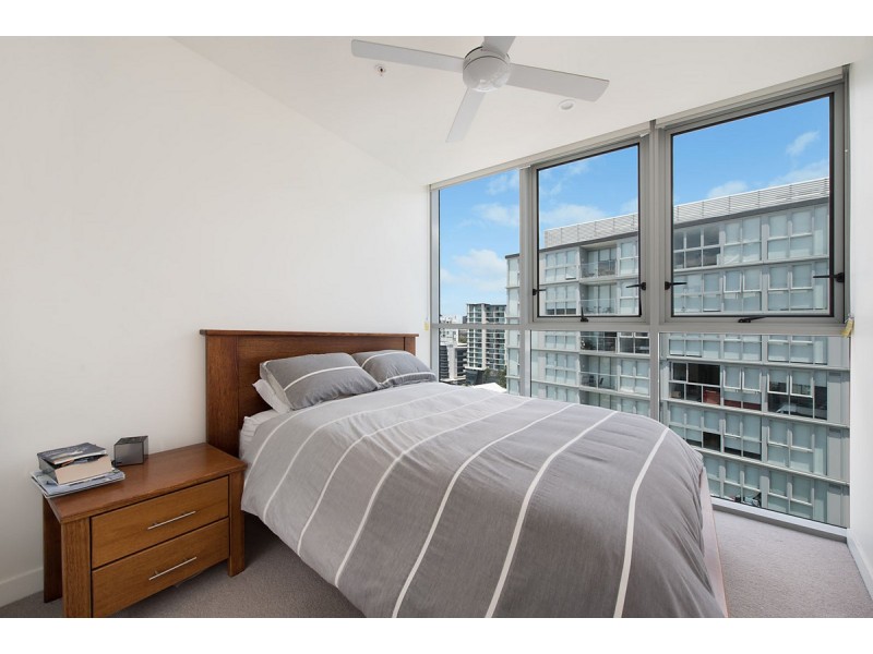 11209/88 Doggett Street, Newstead QLD 4006