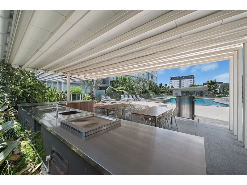 11209/88 Doggett Street, Newstead QLD 4006