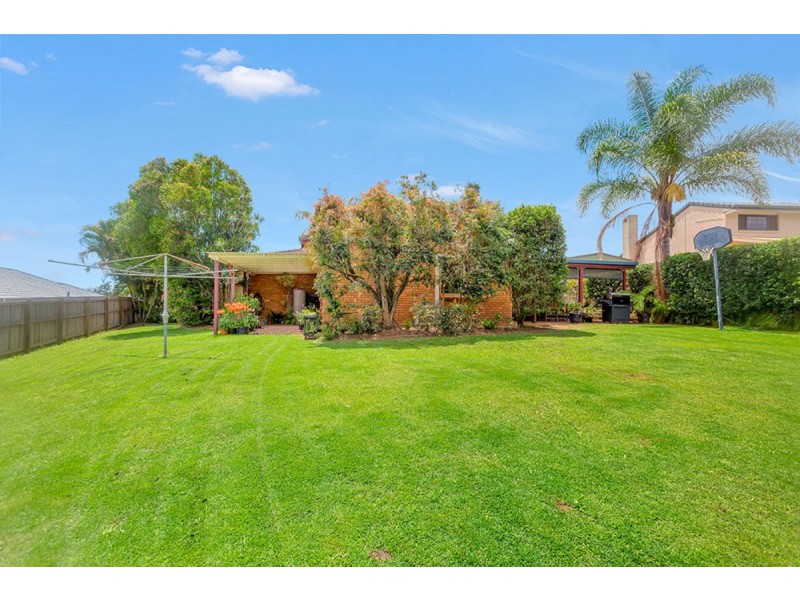 4 St Andrews Court, Albany Creek QLD 4035