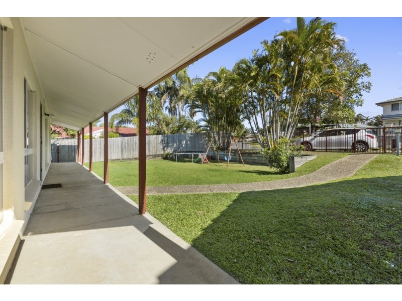 6 Warroo Place, Durack QLD 4077
