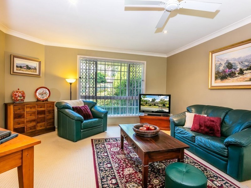 1 Presley Court, Windaroo QLD 4207