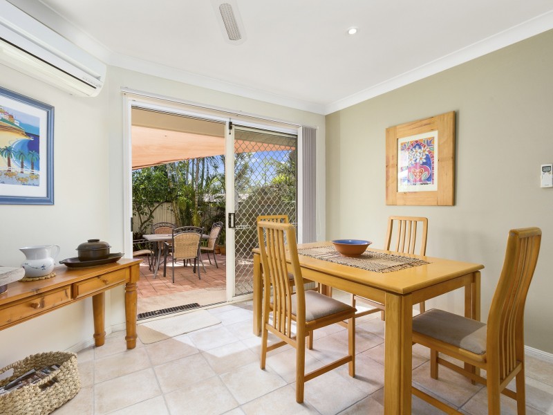 1 Presley Court, Windaroo QLD 4207