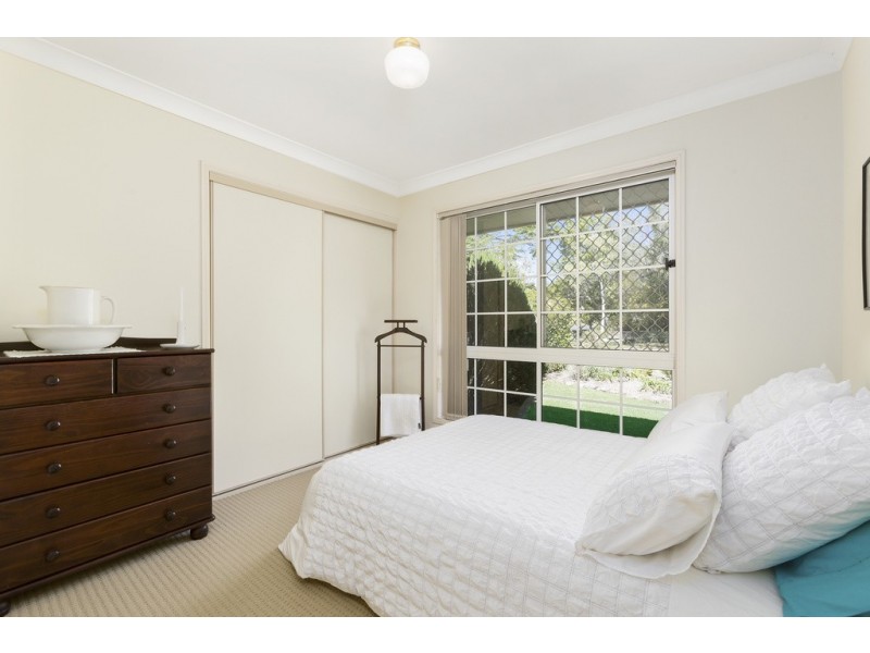 1 Presley Court, Windaroo QLD 4207