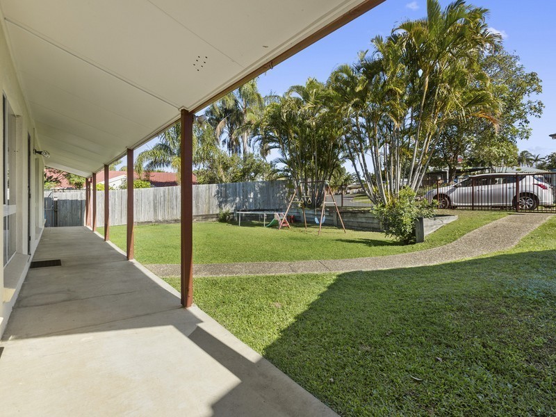 6 Warroo Place, Durack QLD 4077