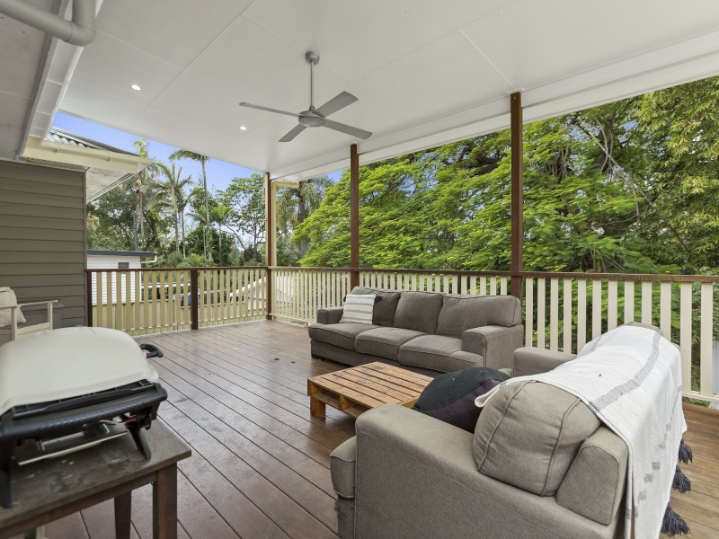 71 Bannerman St, Oxley QLD 4075