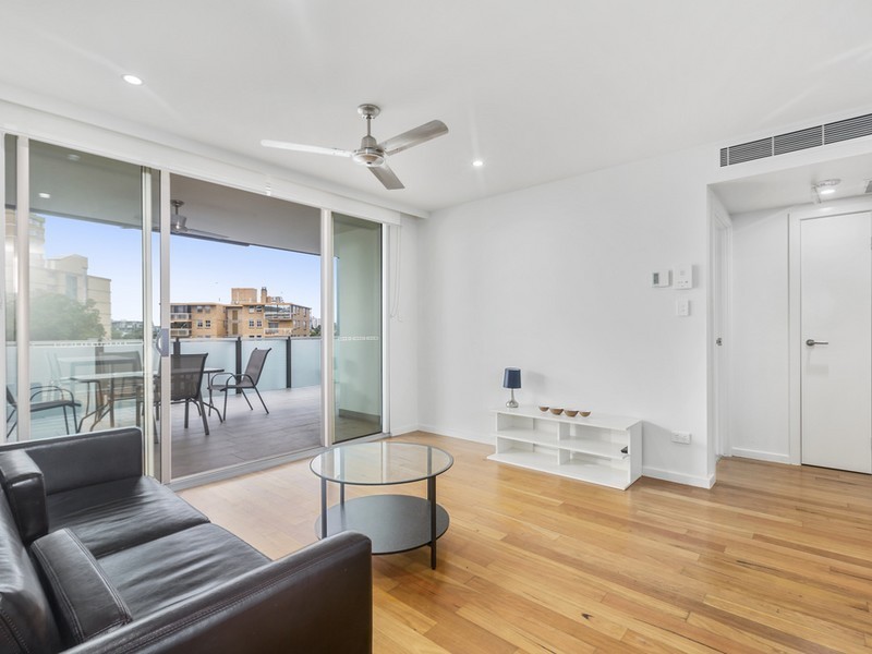 32/68 Benson Street, Toowong QLD 4066