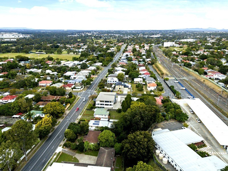729 Oxley Road, Corinda QLD 4075