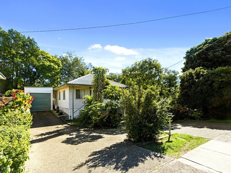 729 Oxley Road, Corinda QLD 4075