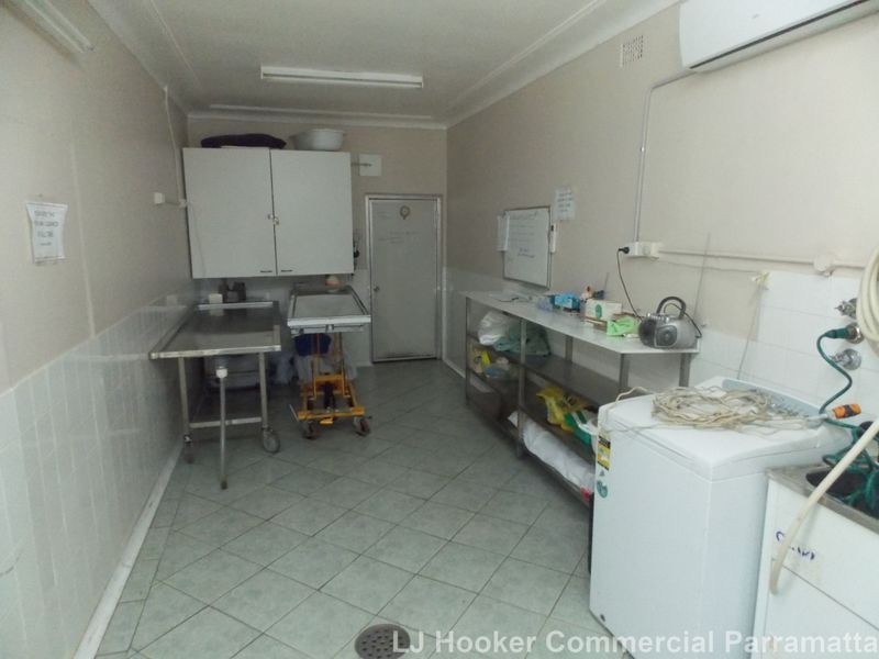 8 Artillery Crescent, Seven Hills NSW 2147