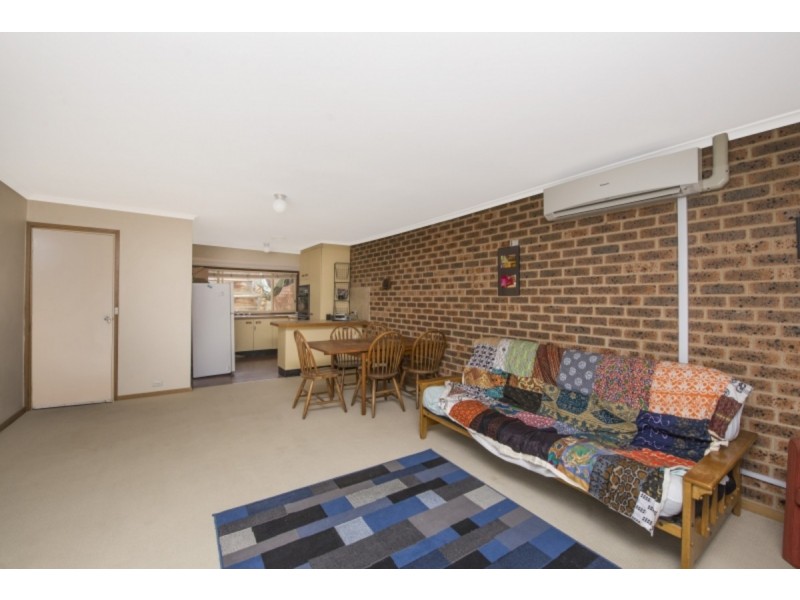 2/1 Edwell Place, Lyneham ACT 2602