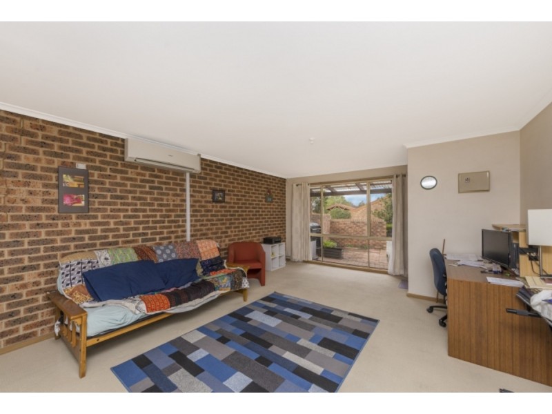 2/1 Edwell Place, Lyneham ACT 2602