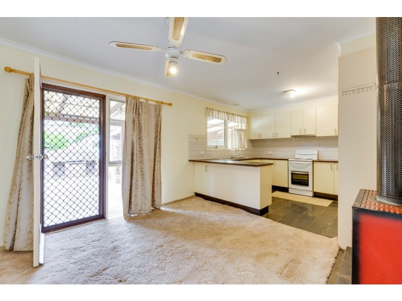 31 Castieau Street, Higgins ACT 2615