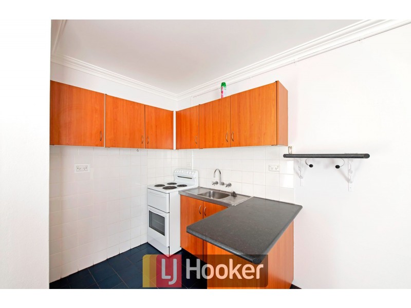24/22 Mowatt Street, Queanbeyan East NSW 2620