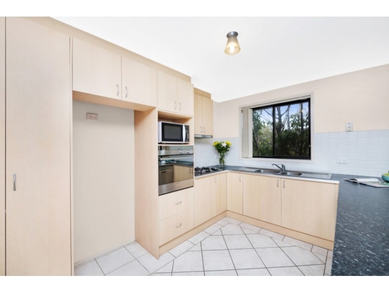 6 Fairlight Street, Dunlop ACT 2615