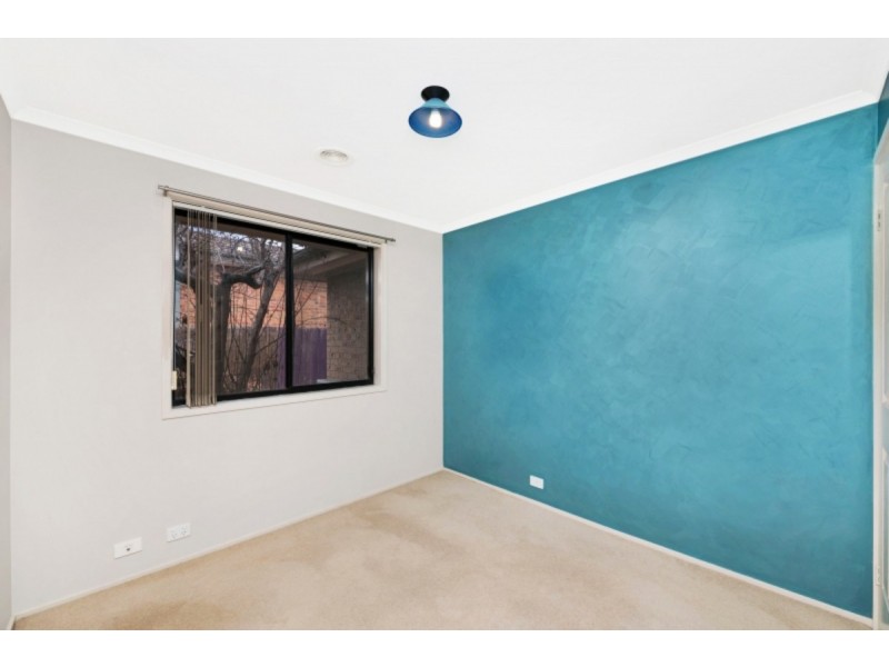 6 Fairlight Street, Dunlop ACT 2615