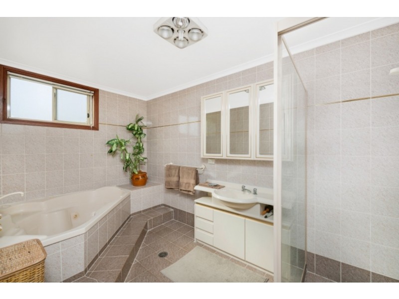 14 Tatchell Street, Calwell ACT 2905