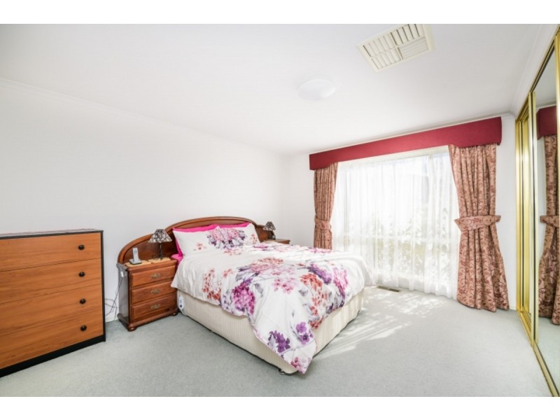 36 Fingleton Crescent, Gordon ACT 2906