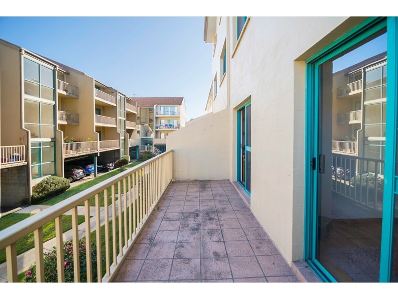 19/53 McMillan Crescent, Griffith ACT 2603