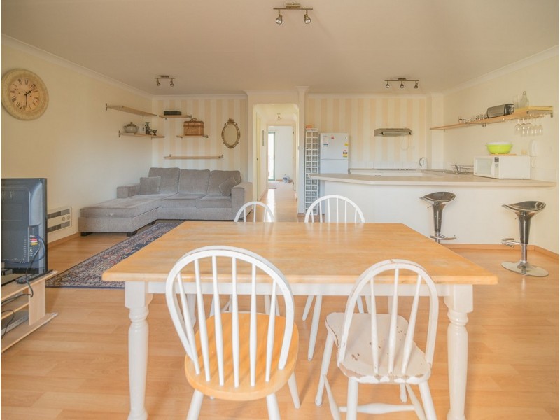 19/53 McMillan Crescent, Griffith ACT 2603