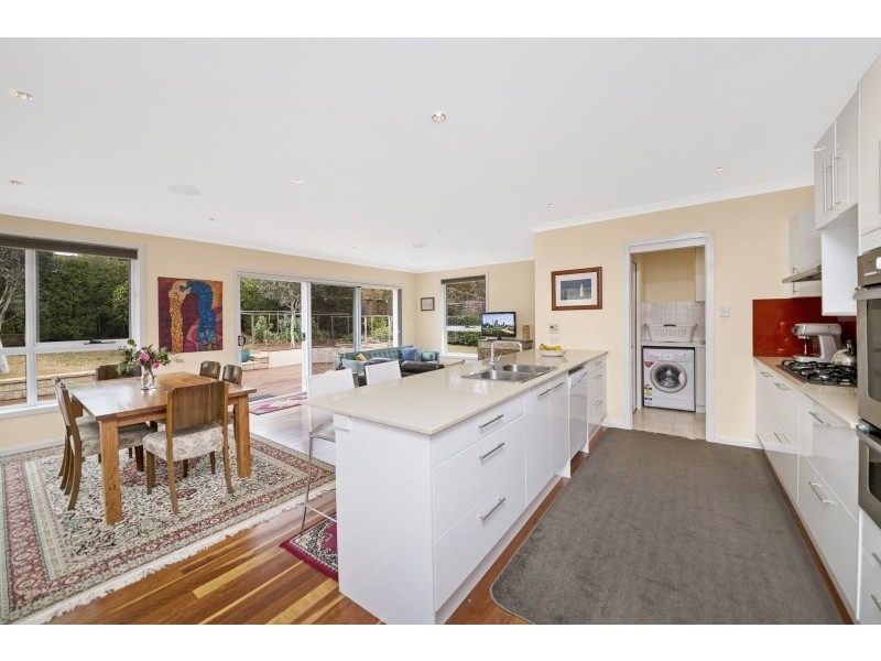 54 Bamford Street, Hughes ACT 2605