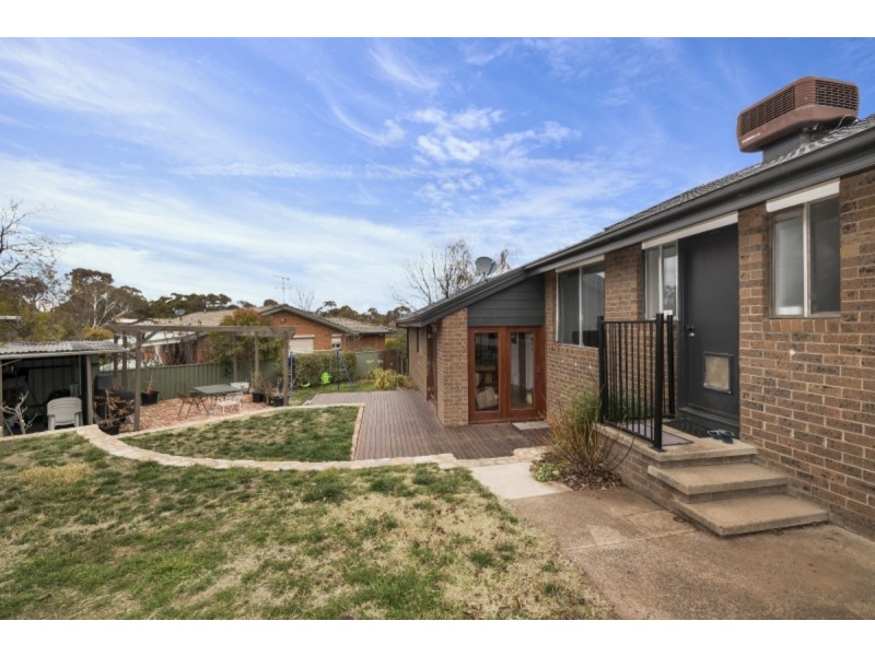 19 Leist Street, Weston ACT 2611