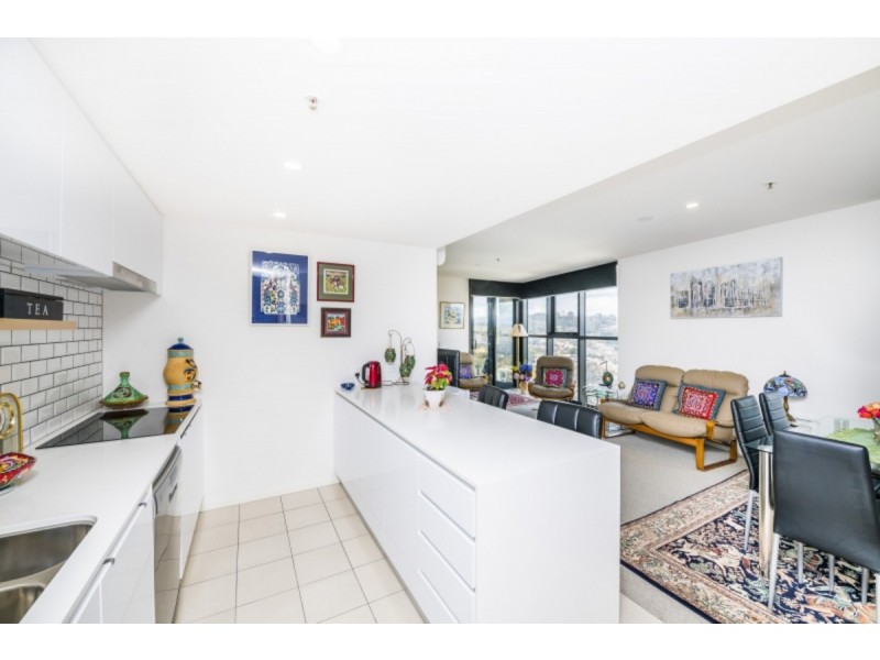 1816/120 Eastern Valley Way, Belconnen ACT 2617