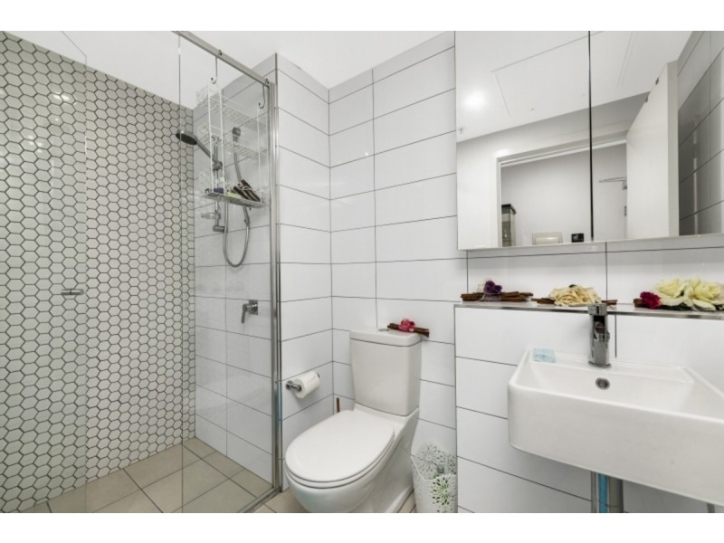 1816/120 Eastern Valley Way, Belconnen ACT 2617