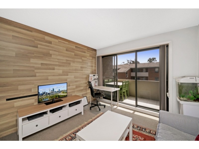 23/28 Springvale Drive, Hawker ACT 2614