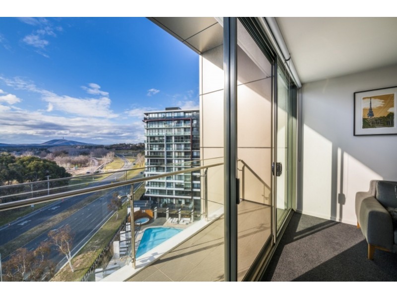 320/7 Irving Street, Phillip ACT 2606