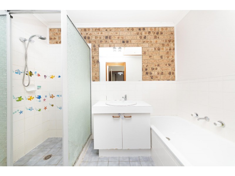 21/21 Alsop Close, Phillip ACT 2606