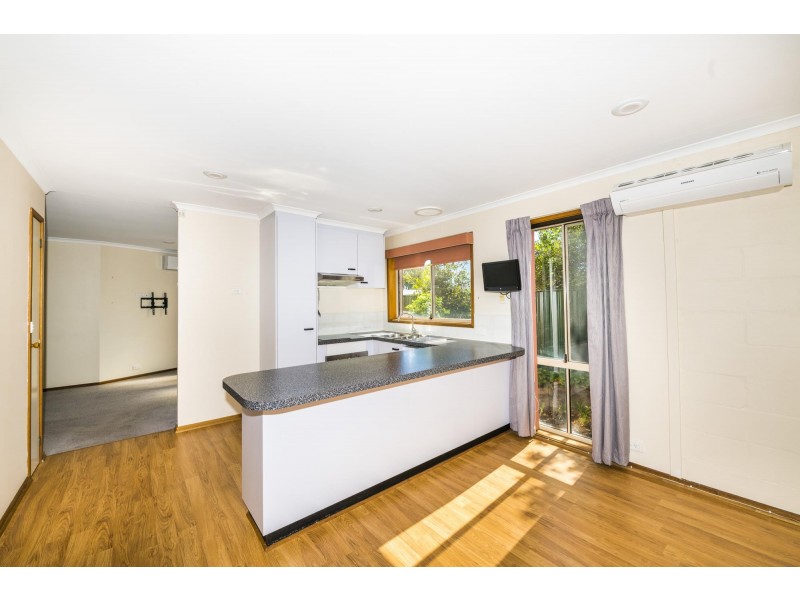 26/12 Luke Street, Holt ACT 2615