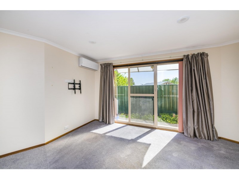 26/12 Luke Street, Holt ACT 2615